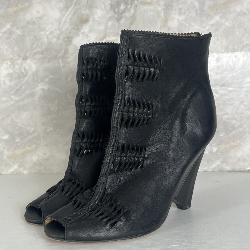 Sam Edelman Krosby Black Leather Cut-Out Ankle Bootie Heels Women's Size 11M